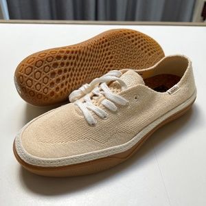VANS Circle Vee Size 10.5
